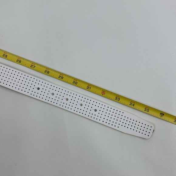 Nike White leather perforated Belt with Silver Swoosh Buckle Adjustable XS NEW main image 7